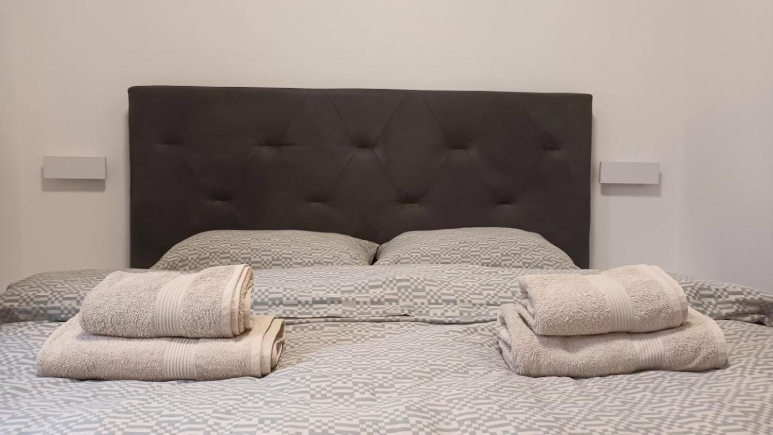Apartman Sandra -Private Parking And Garden Задар Екстериор снимка